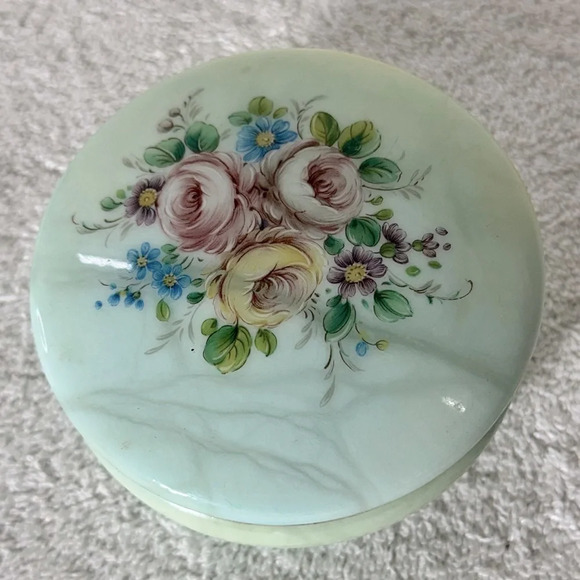 Vintage Genuine Alabaster Hand Carved Round Trinket Dish - Picture 1 of 15